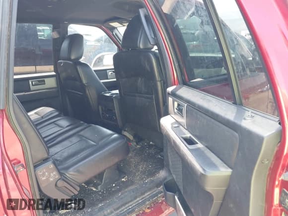 ✅ 2015 Ford Expedition Max XLT • VIN: 1FMJK1JT2FEF43645 • Lot: 42499370. Listed on IAAI with 142,206 mi. Free auction sales archive from the USA and detailed vehicle history report at DreamBid. Image 8.