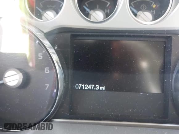 ✅ 2016 Ford F-250 Lariat • VIN: 1FT7W2B62GEB53132 • Lot: 42201422. Wystawiony na IAAI z przebiegiem 71 247 mil. Bezpłatny archiwum sprzedaży aukcyjnych z USA i szczegółowy raport historii pojazdu na DreamBid. Zdjęcie 7.