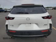 ✅ 2024 Mazda CX-50 S Select • VIN: 7MMVABAM5RN203983 • Лот: 80174755. Опубликован ранее на Copart с пробегом 22 595 миль. Бесплатный доступ к архиву аукционных продаж из США и подробный отчёт об истории автомобиля на DreamBid. Изображение 6.