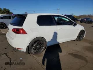 ✅ 2015 Volkswagen Golf GTI S • VIN: 3VWTT7AU4FM047193 • Lot: 93353205. Wystawiony na Copart z przebiegiem Nie podano. Bezpłatny archiwum sprzedaży aukcyjnych z USA i szczegółowy raport historii pojazdu na DreamBid. Zdjęcie 3.