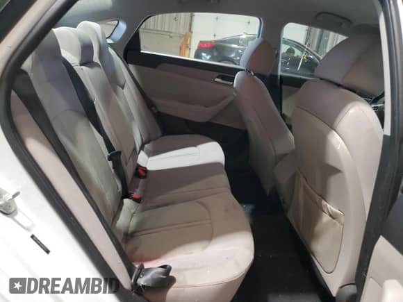 2018 Hyundai Sonata SE с VIN 5NPE24AF0JH606557, выставлен на аукционе Copart как лот 80921715 с пробегом 45 770 миль миль и Списание • Salvage title. История ставок и продаж доступна на DreamBid. Изображение 10.