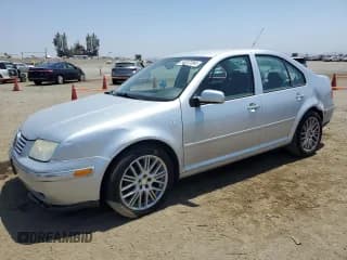 ✅ 2005 Volkswagen Jetta GL • VIN: 3VWRA69M55M034417 • Lot: 64012394. Listed on Copart with 41,585 mi. Free auction sales archive from the USA and detailed vehicle history report at DreamBid. Image 1.