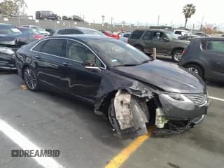 ✅ 2013 Lincoln MKZ Hybrid • VIN: 3LN6L2LU1DR826403 • Lot: 41656553. Wystawiony na IAAI z przebiegiem 137 596 mil. Bezpłatny archiwum sprzedaży aukcyjnych z USA i szczegółowy raport historii pojazdu na DreamBid. Zdjęcie 1.