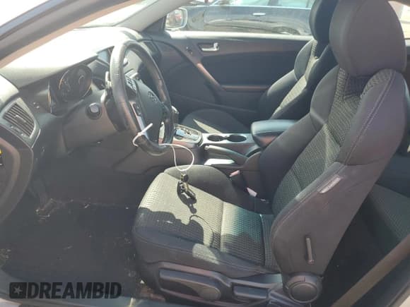 ✅ 2011 Hyundai Genesis Coupe • VIN: KMHHT6KD4BU043860 • Lot: 71284105. Listed on Copart with 161,413 mi. Free auction sales archive from the USA and detailed vehicle history report at DreamBid. Image 7.