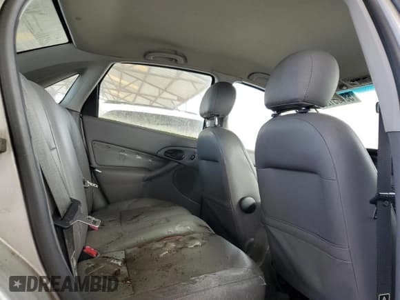 ✅ 2000 Ford Focus ZTS • VIN: 1FAFP383XYW248132 • Lot: 58905125. Listed on Copart with 174,504 mi. Free auction sales archive from the USA and detailed vehicle history report at DreamBid. Image 10.