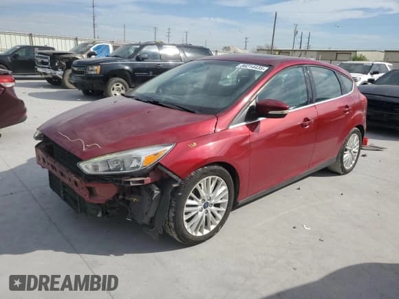 ✅ 2017 Ford Focus Titanium • VIN: 1FADP3N26HL294285 • Lot: 86214435. Wystawiony na Copart z przebiegiem 103 566 mil. Bezpłatny archiwum sprzedaży aukcyjnych z USA i szczegółowy raport historii pojazdu na DreamBid. Zdjęcie 1.