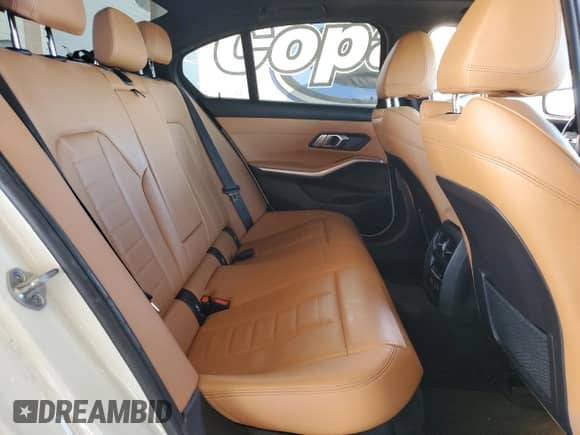 2020 BMW 3 Series 330i with VIN 3MW5R1J09L8B38465, listed as a Copart auction lot 82402015 with 58,796 mi miles and Salvage title. Bid and sale history available at DreamBid. Image 10.