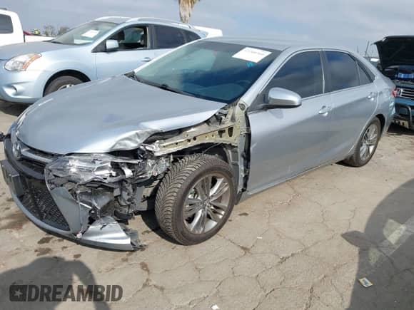 2016 Toyota Camry SE with VIN 4T1BF1FKXGU185596, listed as a IAAI auction lot 43200360 with 84,797 mi miles and . Bid and sale history available at DreamBid. Image 17.