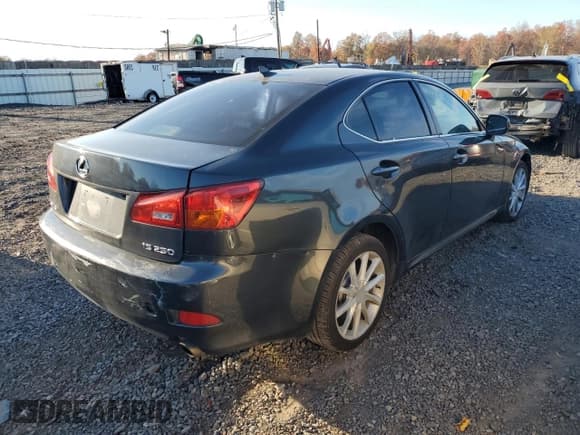 ✅ 2008 Lexus IS 250 • VIN: JTHCK262X82020007 • Лот: 90380275. Опубликован ранее на Copart с пробегом 168 105 миль. Бесплатный доступ к архиву аукционных продаж из США и подробный отчёт об истории автомобиля на DreamBid. Изображение 3.