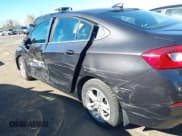 ✅ 2017 Chevrolet Cruze LT • VIN: 1G1BE5SM4H7256032 • Лот: 43421178. Опубликован ранее на IAAI с пробегом 143 722 миль. Бесплатный доступ к архиву аукционных продаж из США и подробный отчёт об истории автомобиля на DreamBid. Изображение 14.