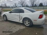 ✅ 2000 Ford Mustang • VIN: 1FAFP404XYF242390 • Lot: 92295535. Listed on Copart with 35,159 mi. Free auction sales archive from the USA and detailed vehicle history report at DreamBid. Image 2.