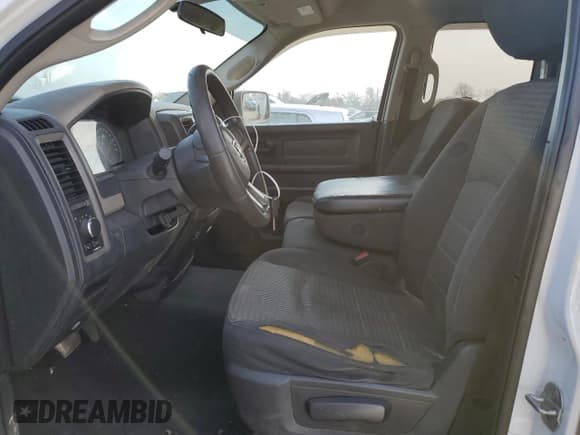 ✅ 2010 Dodge 1500 SLT • VIN: 1D7RV1GT4AS136948 • Lot: 70822724. Wystawiony na Copart z przebiegiem 181 340 mil. Bezpłatny archiwum sprzedaży aukcyjnych z USA i szczegółowy raport historii pojazdu na DreamBid. Zdjęcie 7.