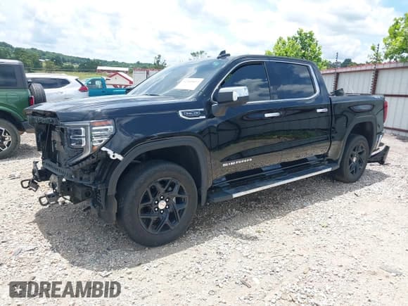 ✅ 2022 GMC Sierra 1500 SLT • VIN: 3GTUUDED3NG658066 • Лот: 42560099. Опубликован ранее на IAAI с пробегом 35 452 миль. Бесплатный доступ к архиву аукционных продаж из США и подробный отчёт об истории автомобиля на DreamBid. Изображение 21.