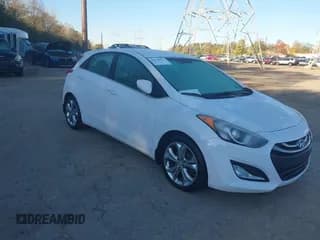✅ 2014 Hyundai Elantra • VIN: KMHD35LH0EU229524 • Lot: 43510071. Listed on IAAI with 69,005 mi. Free auction sales archive from the USA and detailed vehicle history report at DreamBid. Image 1.