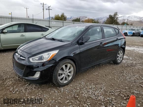 ✅ 2014 Hyundai Accent SE • VIN: KMHCU5AE0EU158438 • Лот: 79016584. Опубликован ранее на Copart с пробегом 104 774 миль. Бесплатный доступ к архиву аукционных продаж из США и подробный отчёт об истории автомобиля на DreamBid. Изображение 1.