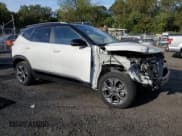 ✅ 2024 Kia Seltos S • VIN: KNDEUCAA9R7477890 • Lot: 84961965. Wystawiony na Copart z przebiegiem 13 804 mil. Bezpłatny archiwum sprzedaży aukcyjnych z USA i szczegółowy raport historii pojazdu na DreamBid. Zdjęcie 4.