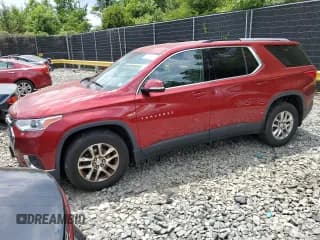 ✅ 2018 Chevrolet Traverse LT Cloth • VIN: 1GNEVGKW4JJ211075 • Lot: 62318324. Wystawiony na Copart z przebiegiem 90 150 mil. Bezpłatny archiwum sprzedaży aukcyjnych z USA i szczegółowy raport historii pojazdu na DreamBid. Zdjęcie 1.