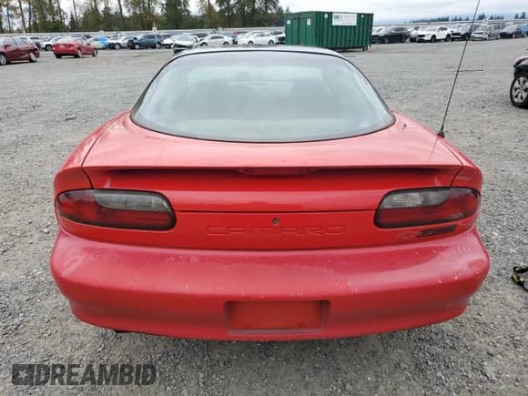 1994 Chevrolet Camaro Z28 z VIN 2G1FP22P6R2111426, wystawiony jako Copart lot #71309704 z przebiegiem 187 063 mil mil oraz Szkoda całkowita • Salvage title. Historia ofert i sprzedaży dostępna na DreamBid. Obrazek 6.