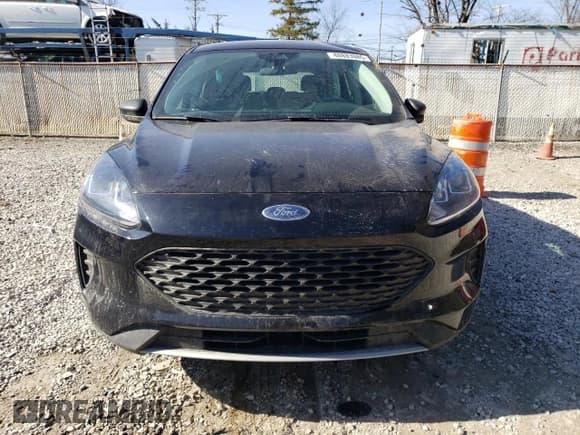 ✅ 2022 Ford Escape S • VIN: 1FMCU9F67NUA05967 • Лот: 48883085. Опубликован ранее на Copart с пробегом 55 799 миль. Бесплатный доступ к архиву аукционных продаж из США и подробный отчёт об истории автомобиля на DreamBid. Изображение 5.