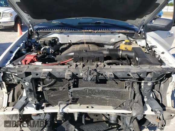 ✅ 2016 Ford Expedition Max XLT • VIN: 1FMJK1HT0GEF23675 • Lot: 88052945. Listed on Copart with 194,002 mi. Free auction sales archive from the USA and detailed vehicle history report at DreamBid. Image 12.