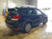 ✅ 2021 Subaru Forester Premium • VIN: JF2SKAFC9MH472930 • Lot: 94701715. Listed on Copart with 7,995 mi. Free auction sales archive from the USA and detailed vehicle history report at DreamBid. Image 3.