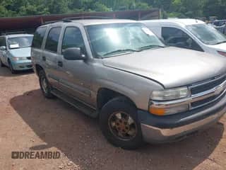 2002 Chevrolet Tahoe LS с VIN 1GNEC13Z52R275513, выставлен на аукционе IAAI как лот 42490320 с пробегом 254 888 миль миль и . История ставок и продаж доступна на DreamBid. Изображение 1.