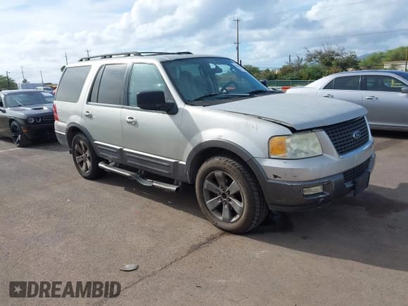 ✅ 2006 Ford Expedition Special Service • VIN: 1FMFU15506LA14718 • Lot: 41838659. Listed on IAAI with 117,497 mi. Free auction sales archive from the USA and detailed vehicle history report at DreamBid. Image 1.