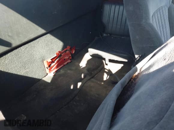 1999 Chevrolet S-10 LS Xtreme с VIN 1GCCS1944X8100486, выставлен на аукционе IAAI как лот 41644547 с пробегом 288 232 миль миль и . История ставок и продаж доступна на DreamBid. Изображение 8.