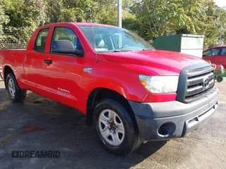 ✅ 2011 Toyota Tundra • VIN: 5TFRY5F14BX105275 • Lot: 43244426. Wystawiony na IAAI z przebiegiem 296 821 mil. Bezpłatny archiwum sprzedaży aukcyjnych z USA i szczegółowy raport historii pojazdu na DreamBid. Zdjęcie 1.