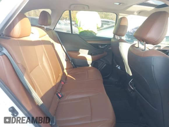 ✅ 2020 Subaru Outback Touring XT • VIN: 4S4BTGPD1L3247706 • Lot: 43710662. Listed on IAAI with 69,816 mi. Free auction sales archive from the USA and detailed vehicle history report at DreamBid. Image 8.