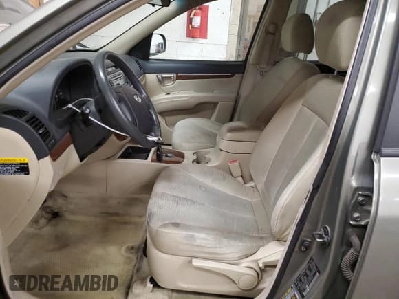 ✅ 2007 Hyundai Santa Fe GLS • VIN: 5NMSG13D27H110406 • Lot: 41521405. Listed on Copart with 188,854 mi. Free auction sales archive from the USA and detailed vehicle history report at DreamBid. Image 7.