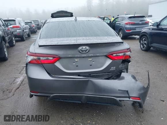 2022 Toyota Camry SE with VIN 4T1G11BK1NU068450, listed as a IAAI auction lot 42179167 with 41,013 mi miles and . Bid and sale history available at DreamBid. Image 17.