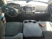 ✅ 2014 Ram 2500 Big Horn • VIN: 3C6UR5DL8EG194957 • Lot: 59043035. Wystawiony na Copart z przebiegiem 238 994 mil. Bezpłatny archiwum sprzedaży aukcyjnych z USA i szczegółowy raport historii pojazdu na DreamBid. Zdjęcie 8.