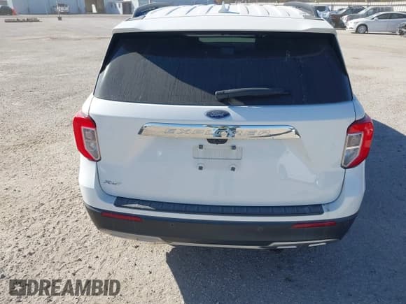 ✅ 2022 Ford Explorer XLT • VIN: 1FMSK7DH9NGA02304 • Lot: 43865458. Wystawiony na IAAI z przebiegiem 79 734 mil. Bezpłatny archiwum sprzedaży aukcyjnych z USA i szczegółowy raport historii pojazdu na DreamBid. Zdjęcie 16.