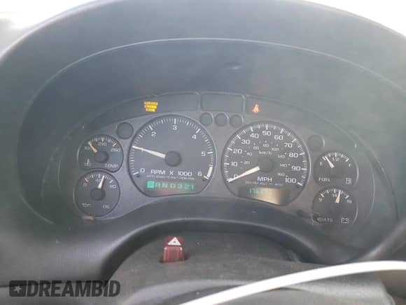 2002 Chevrolet Blazer LS z VIN 1GNDT13W12K144430, wystawiony jako Copart lot #83088284 z przebiegiem 176 393 mil mil oraz Szkoda całkowita • Salvage title. Historia ofert i sprzedaży dostępna na DreamBid. Obrazek 9.