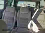 2003 Chevrolet Venture w/LT 1SD Pkg z VIN 1GNDX03E63D124945, wystawiony jako Copart lot #70747535 z przebiegiem 241 123 mil mil oraz Nie do naprawy • Non repairable. Historia ofert i sprzedaży dostępna na DreamBid. Obrazek 10.