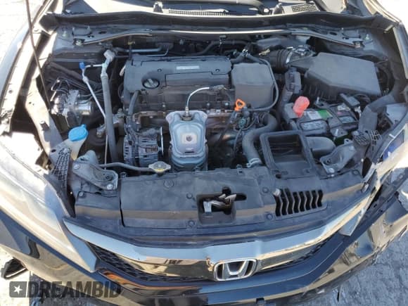 ✅ 2016 Honda Accord LX-S • VIN: 1HGCT1B38GA002604 • Лот: 85128865. Опубликован ранее на Copart с пробегом 90 480 миль. Бесплатный доступ к архиву аукционных продаж из США и подробный отчёт об истории автомобиля на DreamBid. Изображение 11.