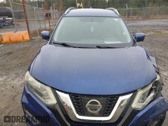 ✅ 2017 Nissan Rogue SL • VIN: 5N1AT2MV4HC870174 • Lot: 43817461. Listed on IAAI with 141,572 mi. Free auction sales archive from the USA and detailed vehicle history report at DreamBid. Image 11.
