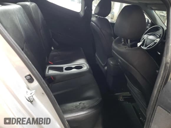 ✅ 2013 Hyundai Veloster Turbo • VIN: KMHTC6AE5DU117827 • Lot: 81896054. Wystawiony na Copart z przebiegiem 183 674 mil. Bezpłatny archiwum sprzedaży aukcyjnych z USA i szczegółowy raport historii pojazdu na DreamBid. Zdjęcie 10.