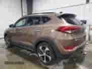 2016 Hyundai Tucson Sport z VIN KM8J3CA21GU179516, wystawiony jako Copart lot #91082765 z przebiegiem 93 070 mil mil oraz Czysty tytuł • Clean title. Historia ofert i sprzedaży dostępna na DreamBid. Obrazek 2.