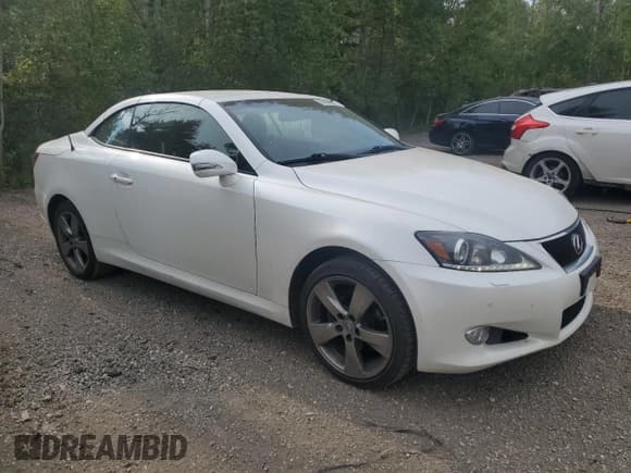 ✅ 2011 Lexus IS 250 C • VIN: JTHFF2C27B2520817 • Lot: 68149645. Wystawiony na Copart z przebiegiem 141 091 mil. Bezpłatny archiwum sprzedaży aukcyjnych z USA i szczegółowy raport historii pojazdu na DreamBid. Zdjęcie 4.