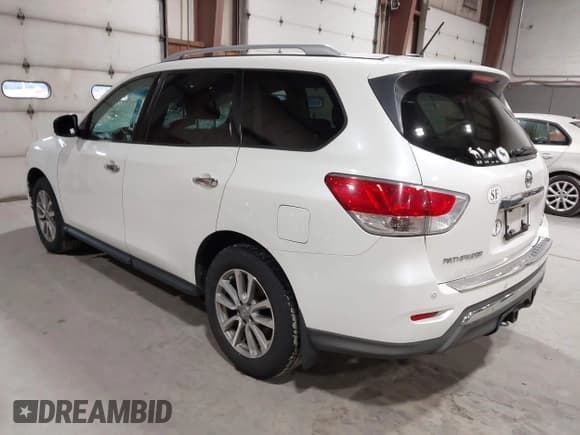 ✅ 2015 Nissan Pathfinder SL • VIN: 5N1AR2MM6FC603895 • Lot: 43032908. Wystawiony na IAAI z przebiegiem 194 416 mil. Bezpłatny archiwum sprzedaży aukcyjnych z USA i szczegółowy raport historii pojazdu na DreamBid. Zdjęcie 3.