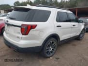 ✅ 2017 Ford Explorer • VIN: 1FM5K8GP4HGD95328 • Lot: 41386297. Wystawiony na IAAI z przebiegiem 163 282 mil. Bezpłatny archiwum sprzedaży aukcyjnych z USA i szczegółowy raport historii pojazdu na DreamBid. Zdjęcie 4.