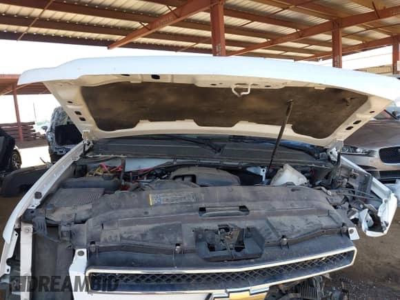 2011 Chevrolet Tahoe Commercial with VIN 1GNSK2E06BR200068, listed as a IAAI auction lot 42698921 with 94,150 mi miles and . Bid and sale history available at DreamBid. Image 10.