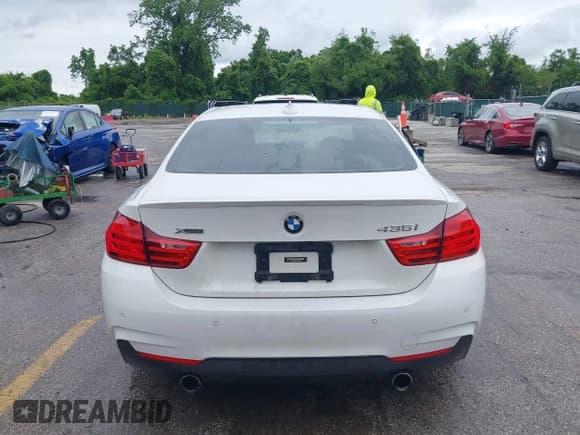✅ 2016 BMW 4 Series 435i xDrive • VIN: WBA3R5C51GK374250 • Lot: 42312629. Listed on IAAI with 117,343 mi. Free auction sales archive from the USA and detailed vehicle history report at DreamBid. Image 16.