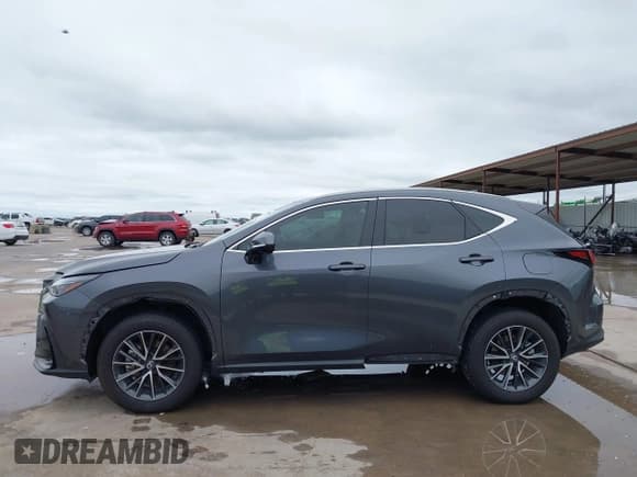 ✅ 2024 Lexus NX 250 Premium • VIN: 2T2GDCAZ7RC015465 • Lot: 42171196. Listed on IAAI with 14,322 mi. Free auction sales archive from the USA and detailed vehicle history report at DreamBid. Image 15.