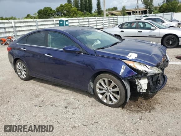 ✅ 2013 Hyundai Sonata SE • VIN: 5NPEC4AC8DH643248 • Lot: 73526034. Listed on Copart with 99,415 mi. Free auction sales archive from the USA and detailed vehicle history report at DreamBid. Image 4.