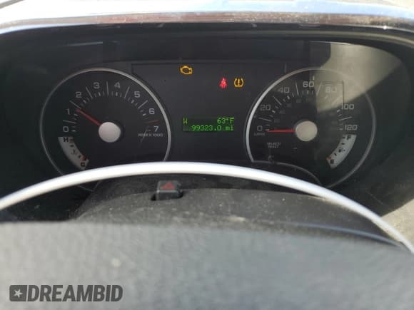 ✅ 2010 Ford Explorer XLT • VIN: 1FMEU7D80AUA09676 • Lot: 46598575. Listed on Copart with 99,323 mi. Free auction sales archive from the USA and detailed vehicle history report at DreamBid. Image 9.