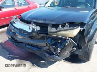 ✅ 2006 Saturn VUE • VIN: 5GZCZ53436S893615 • Lot: 41668731. Wystawiony na IAAI z przebiegiem 146 374 mil. Bezpłatny archiwum sprzedaży aukcyjnych z USA i szczegółowy raport historii pojazdu na DreamBid. Zdjęcie 6.