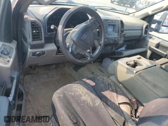 ✅ 2021 Ford F-250 XL • VIN: 1FT7X2B66MED94362 • Lot: 66538635. Wystawiony na Copart z przebiegiem 129 967 mil. Bezpłatny archiwum sprzedaży aukcyjnych z USA i szczegółowy raport historii pojazdu na DreamBid. Zdjęcie 8.